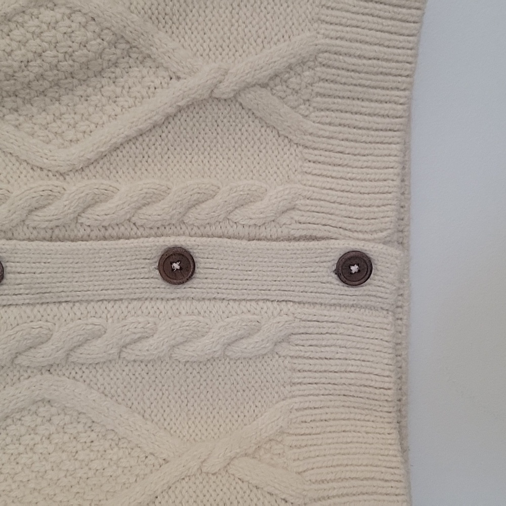 Artisan Knitwear Chunky Knit Sweater - Picture 5 of 6